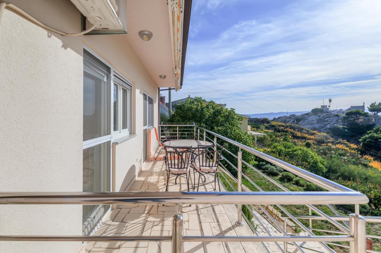 Pikolo Apartments Omis Tice Kültér fotó