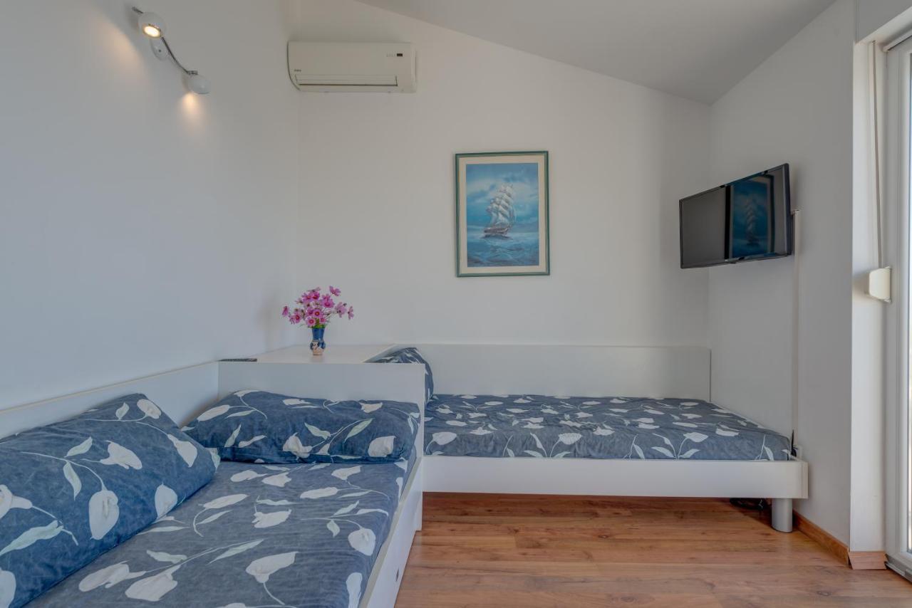 Pikolo Apartments Omis Tice Kültér fotó
