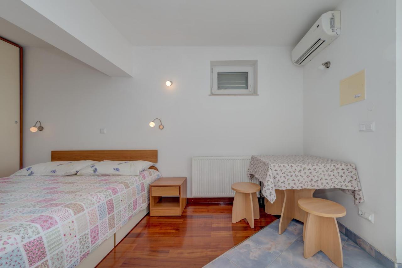 Pikolo Apartments Omis Tice Kültér fotó