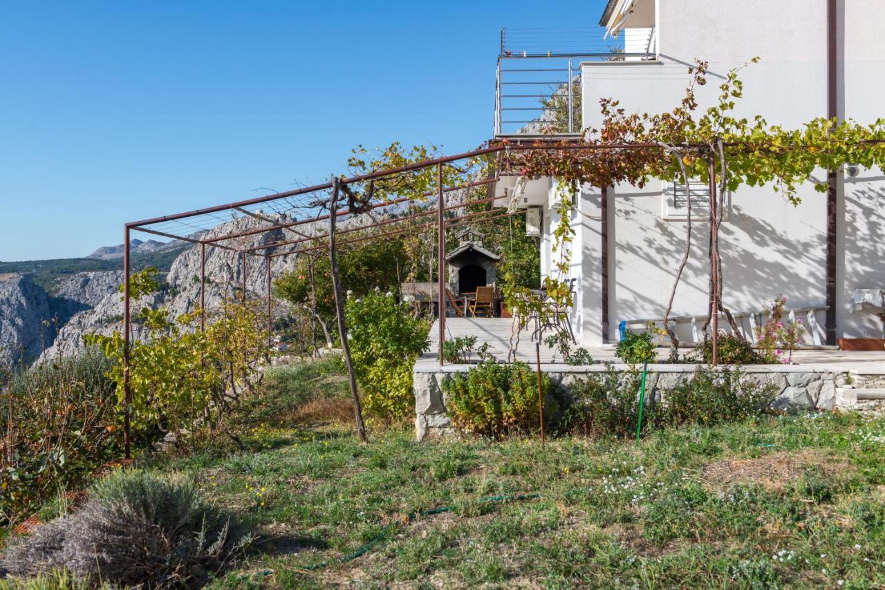 Pikolo Apartments Omis Tice Kültér fotó